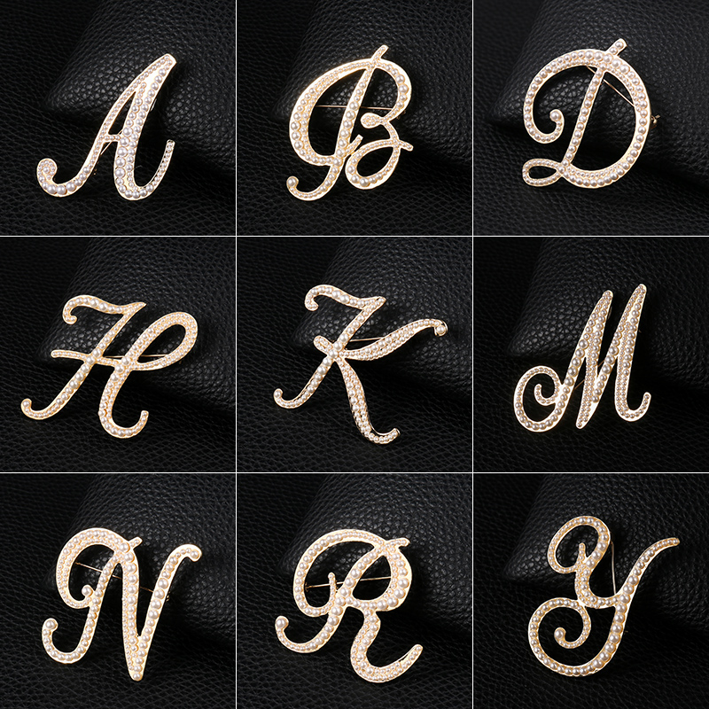 Embroidery Letter M - English Letters A-Z Pearl Brooch Metal