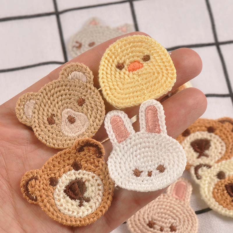 10pcs 3-4.1cm Lovely Bear/Cat/ - Embroidery Letter M 评论和价格