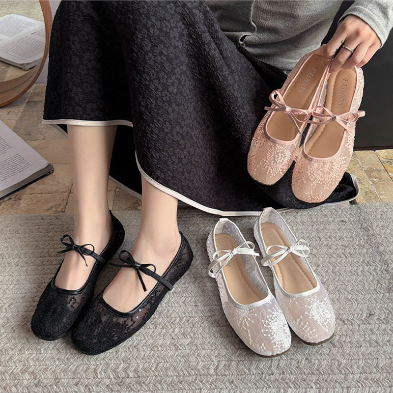 Women's Gentle Ballet Flat Sho - Embroidery Yes 评论和价格