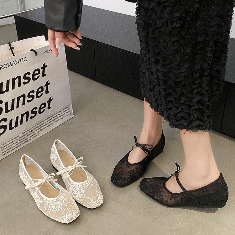 Women's Gentle Ballet Flat Sho - Embroidery Yes 评论和价格