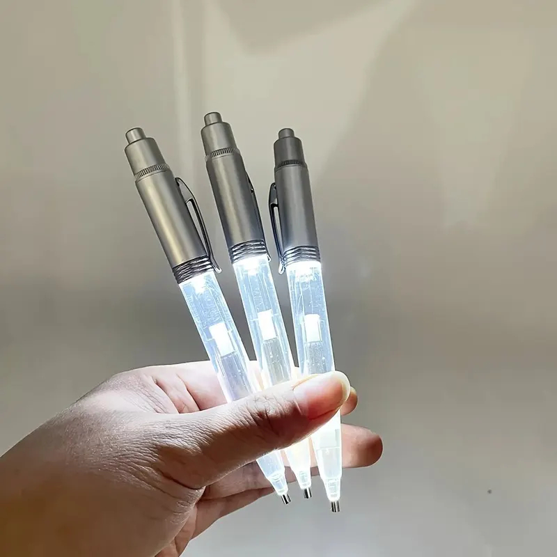 LED Light Diamond Painting Pen - Embroidery Computer 评论和价格