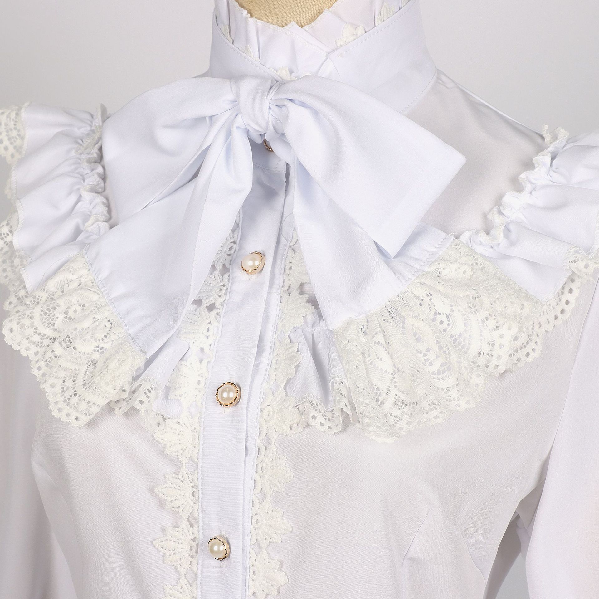New Arrival Women's Victorian  - Embroidery Shirt 评论和价格