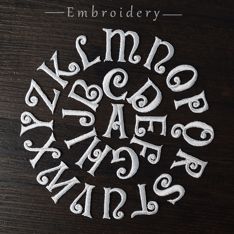 Exquisite English Letter Cake  - Embroidery Letter M 评论和价格